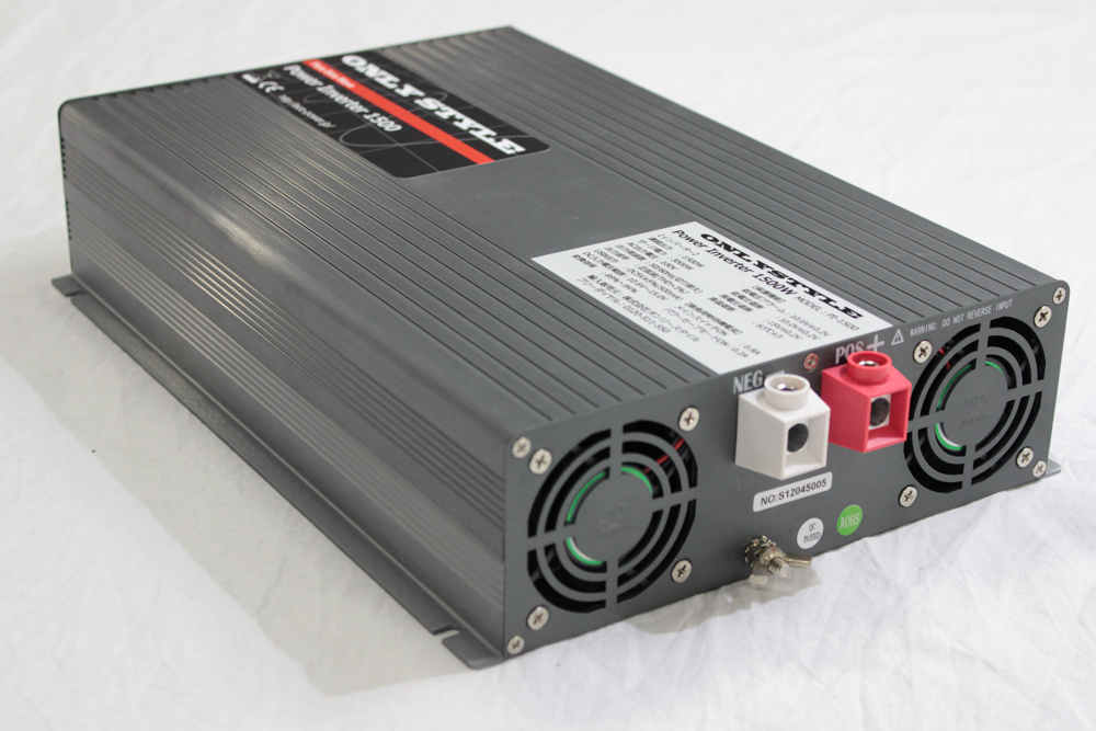 オンリースタイル パワーインバーター 3000W | 車中泊専門店 オンリー 